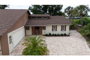1141 Sleepy Hollow Ct, VENICE