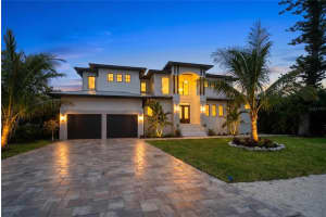 626 Buttonwood Dr, LONGBOAT KEY 626 Buttonwood Dr, LONGBOAT KEY