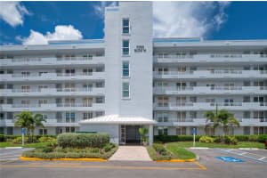 3780 Pinebrook Cir #504, BRADENTON