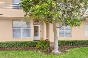 4550 Pinebrook Cir #106, BRADENTON