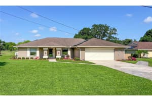 3061 N Twin Lakes Dr, AVON PARK