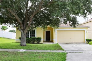 562 Stonewall Ave, HAINES CITY