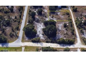 2274 Diplomat Dr, PUNTA GORDA