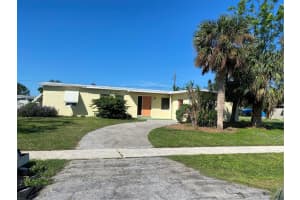 22088 Belinda Ave, PORT CHARLOTTE