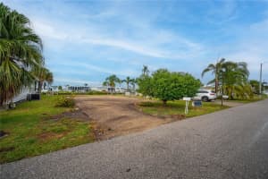 646 Blackburn Blvd, NORTH PORT