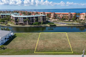 83 Colony Point Dr, PUNTA GORDA