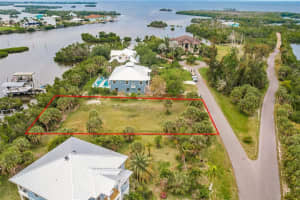 24169 Jolly Roger Blvd, PUNTA GORDA
