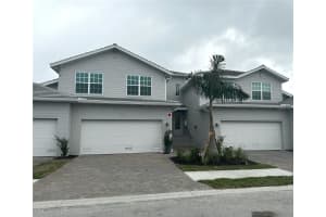 17620 Boracay Ct #102, VENICE