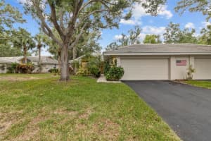 235 Southampton Ln #276, VENICE