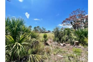 230 Fairway Rd, ROTONDA WEST