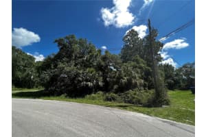 Waller Rd, NORTH PORT