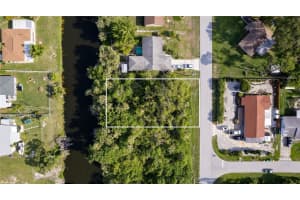 1556 Birchcrest Blvd, PORT CHARLOTTE