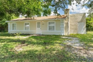 2624 Lee St, PUNTA GORDA