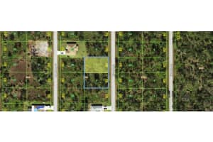 327-335 Friendly St, PORT CHARLOTTE