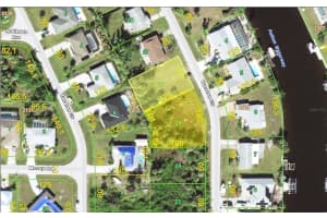 4041 And 4049 Yucatan Cir, PORT CHARLOTTE
