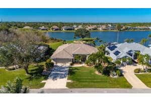 13028 Sw Kingsway Cir, LAKE SUZY
