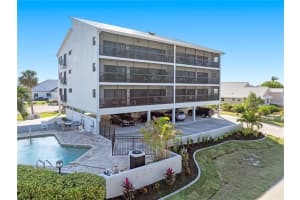 1801 Jamaica Way #112, PUNTA GORDA