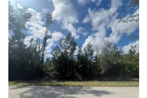 8401 Antwerp Cir, PORT CHARLOTTE