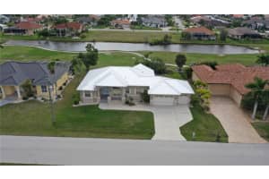 2325 Padre Island Dr, PUNTA GORDA