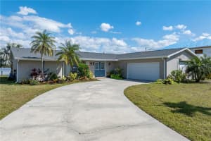 2308 Harbour Dr, PUNTA GORDA