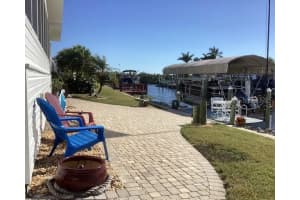 48 Amsterdam Ave, PUNTA GORDA