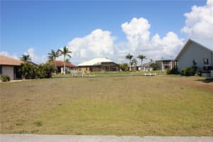 1328 Via Milanese, PUNTA GORDA