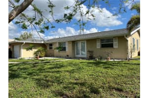 705 Crestview Cir Nw, PORT CHARLOTTE