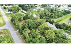 Lot 5, Albren St, NORTH PORT