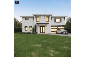 2560 Baybreeze St, ST JAMES CITY