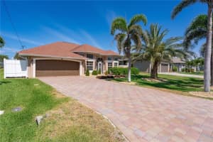 5228 Sw 8th Ct, CAPE CORAL