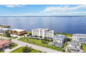 1500 Park Beach Cir #2f, PUNTA GORDA