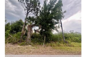 7370 Sioux St, PORT CHARLOTTE