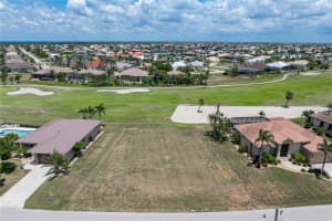2070 Padre Island Dr, PUNTA GORDA