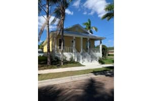 600 Trabue Ave #112, PUNTA GORDA