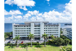 1500 Park Beach Cir #3d, PUNTA GORDA