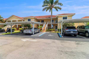 196 Furse Lakes Cir #a6, NAPLES