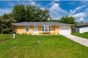 1006 Ne 2nd Ave, CAPE CORAL 1006 Ne 2nd Ave, CAPE CORAL