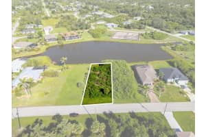 214 Antilla Dr, ROTONDA WEST