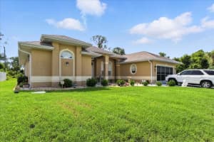 2329 Como St, PORT CHARLOTTE