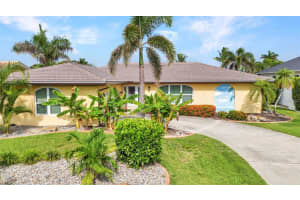 33 Ocean Dr, PUNTA GORDA
