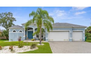 2453 Harbour Dr, PUNTA GORDA