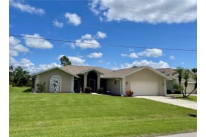 41 Manizaks Ave, PUNTA GORDA