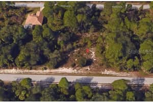 121 Troutdale St, PORT CHARLOTTE