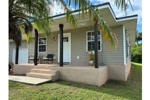 921 Henry St, PUNTA GORDA