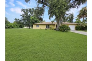 1205 Yorkshire St, PORT CHARLOTTE