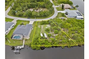 8050 Santa Cruz Dr, PORT CHARLOTTE