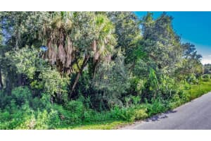 1104 Buena Vista Cir, PORT CHARLOTTE