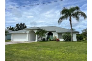 223 Valdiva St, PUNTA GORDA