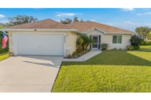 8232 Wawana Rd, NORTH PORT