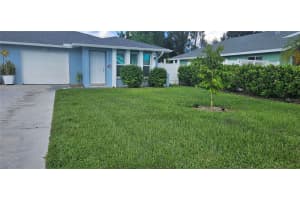 707 Se 5th St, CAPE CORAL